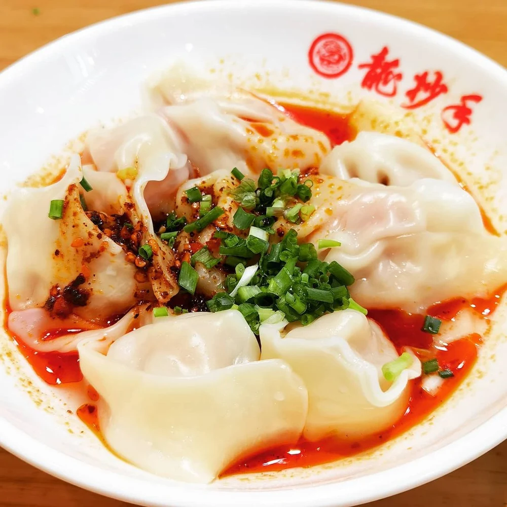 龍抄手