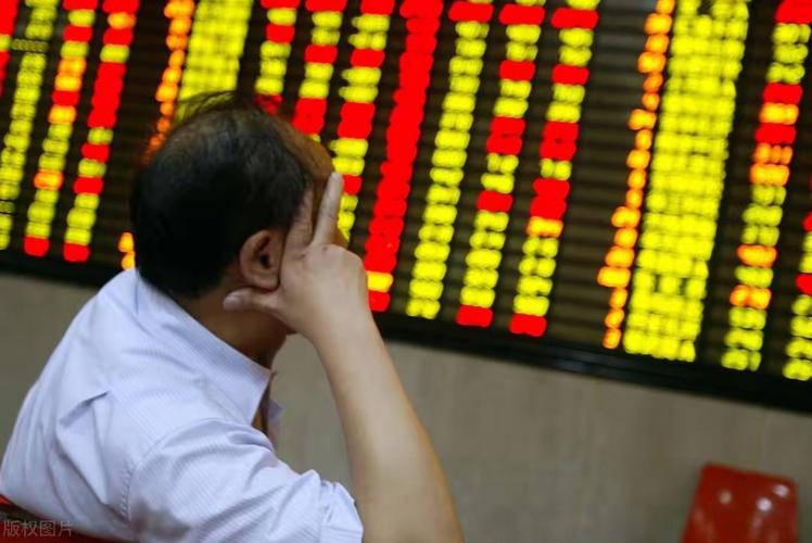 配资门户揭秘：散户亏钱真相，你的本金去哪了？